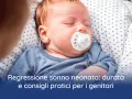 Neonata dorme con ciuccio, affrontando la regressione del sonno. Consigli per genitori.