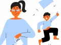 Mamma esausta con cerotti per gli occhi osserva un bambino iperattivo che gioca con le piume. Cosa fare?